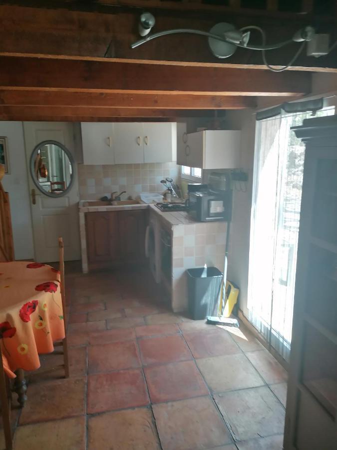 Maison Campagnarde Aups Eksteriør billede